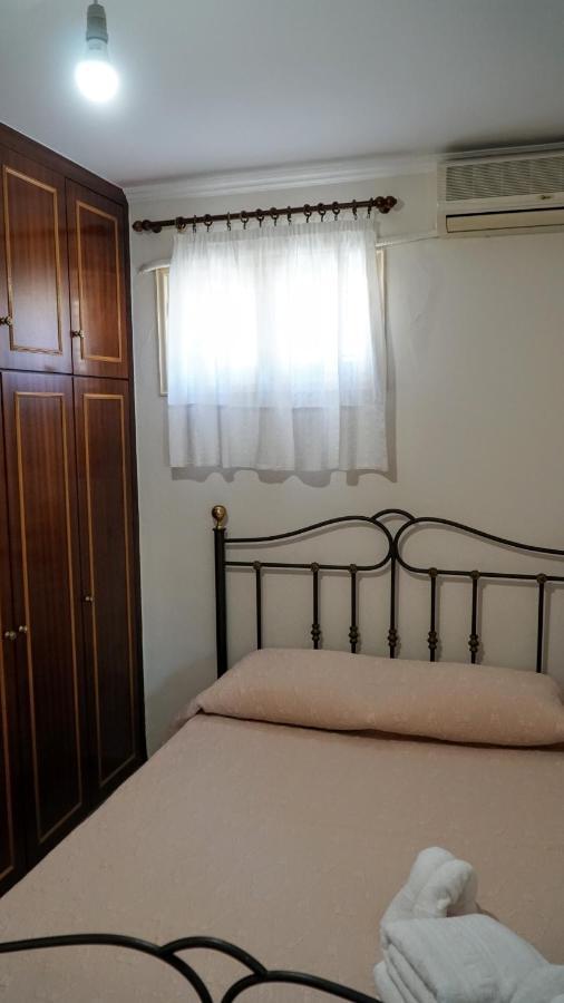 Villa Astradeni Sými Buitenkant foto